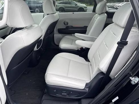 Used 2026 Hyundai Palisade Calligraphy AWD/4WD image 15