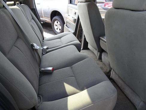 Used 2006 Dodge Dakota SLT w/ SLT Value Group image 19