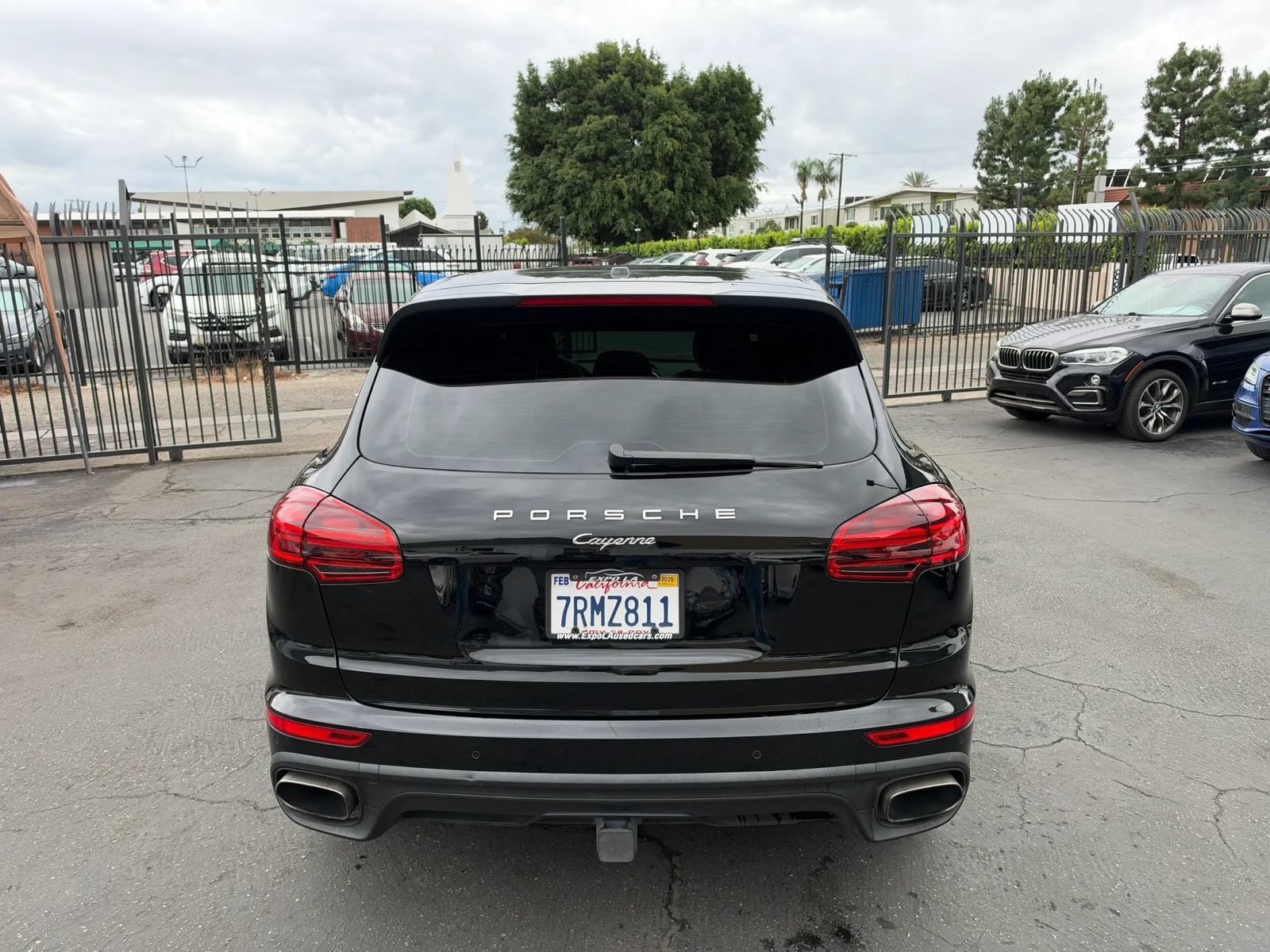 Used 2017 Porsche Cayenne AWD/4WD image 14