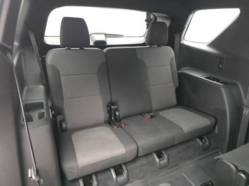 Used 2023 Chevrolet Traverse LT w/ Midnight/Sport Edition AWD/4WD image 48