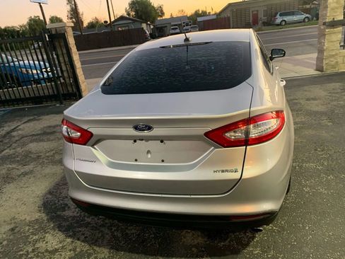 Used 2016 Ford Fusion S image 8