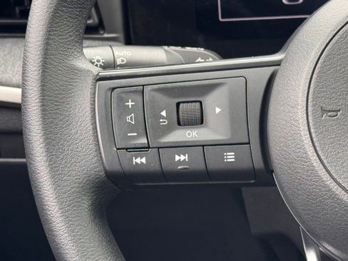 Certified 2025 Nissan Kicks SV w/ SV Premium Package AWD/4WD image 16