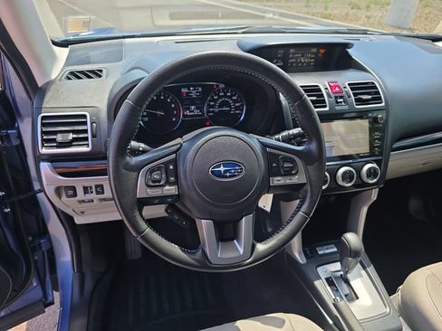 Used 2018 Subaru Forester 2.5i Limited AWD/4WD image 14
