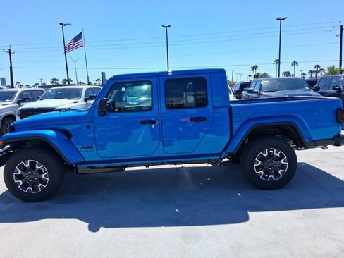 New 2026 Jeep Gladiator Sport image 4