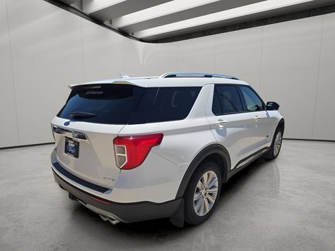 Used 2023 Ford Explorer King Ranch w/ Technology Package AWD/4WD image 5