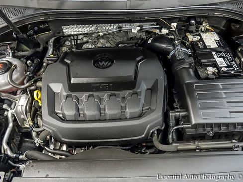 Used 2024 Volkswagen Tiguan SE R-Line w/ MDO Package, Three-Row image 29