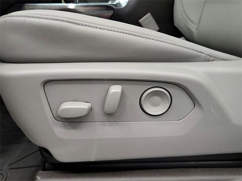 New 2026 Chevrolet Silverado 1500 LTZ w/ LTZ Convenience Package II image 29