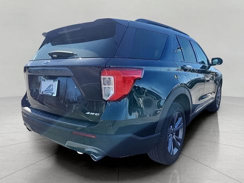 Certified 2023 Ford Explorer XLT w/ Equipment Group 202A AWD/4WD image 9