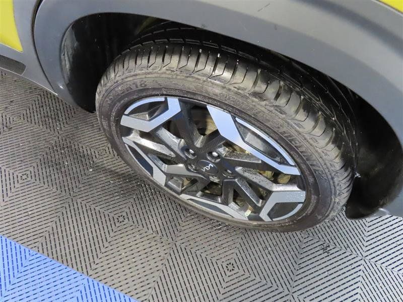 Used 2024 Kia Seltos SX AWD/4WD image 5