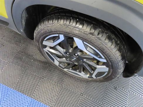 Used 2024 Kia Seltos SX AWD/4WD image 5