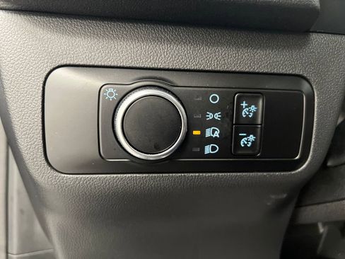 Used 2025 Ford Escape ST-Line AWD/4WD image 35