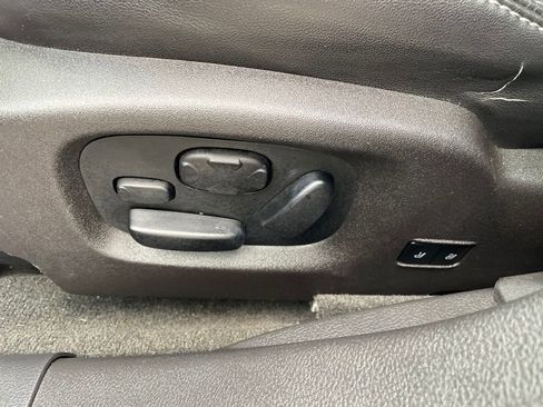 Used 2016 Ford Taurus SHO w/ Equipment Group 401A AWD/4WD image 14