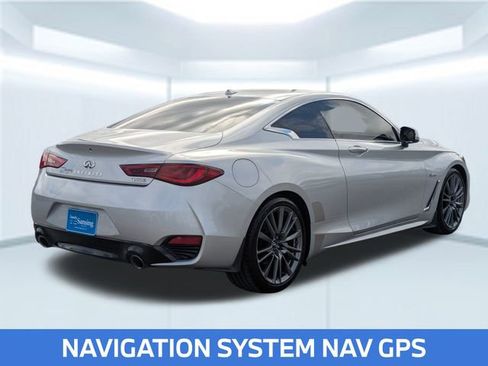 Used 2017 INFINITI Q60 Red Sport 400 image 5