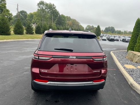 New 2025 Jeep Grand Cherokee Limited w/ Luxury Tech Group II AWD/4WD image 4