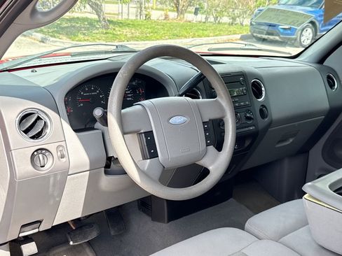 Used 2006 Ford F150 XL RWD image 5