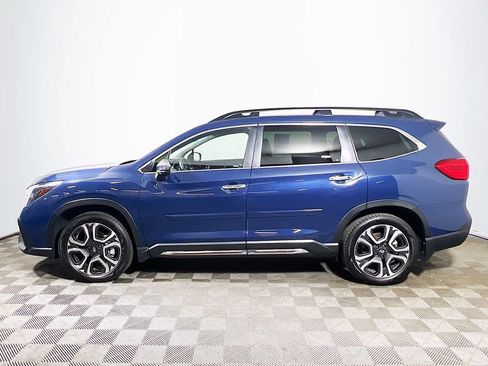 Used 2023 Subaru Ascent Touring AWD/4WD image 4