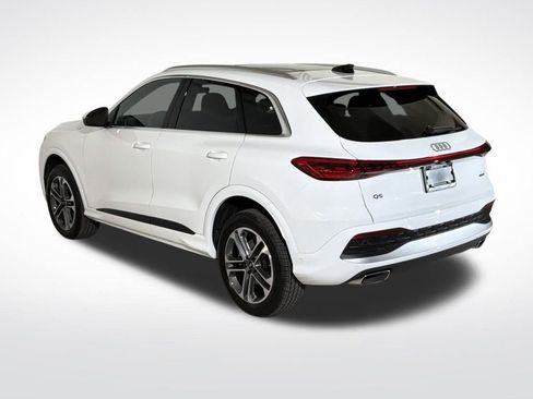 New 2025 Audi Q5 Premium Plus image 7