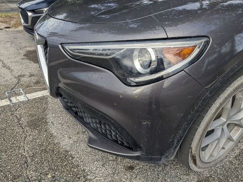 Used 2018 Alfa Romeo Stelvio Ti Sport AWD/4WD image 15