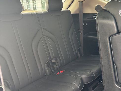 Used 2024 Genesis GV80 3.5T w/ Advanced Package image 20