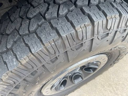Used 2022 Ford F150 Raptor w/ Equipment Group 801A High AWD/4WD image 6