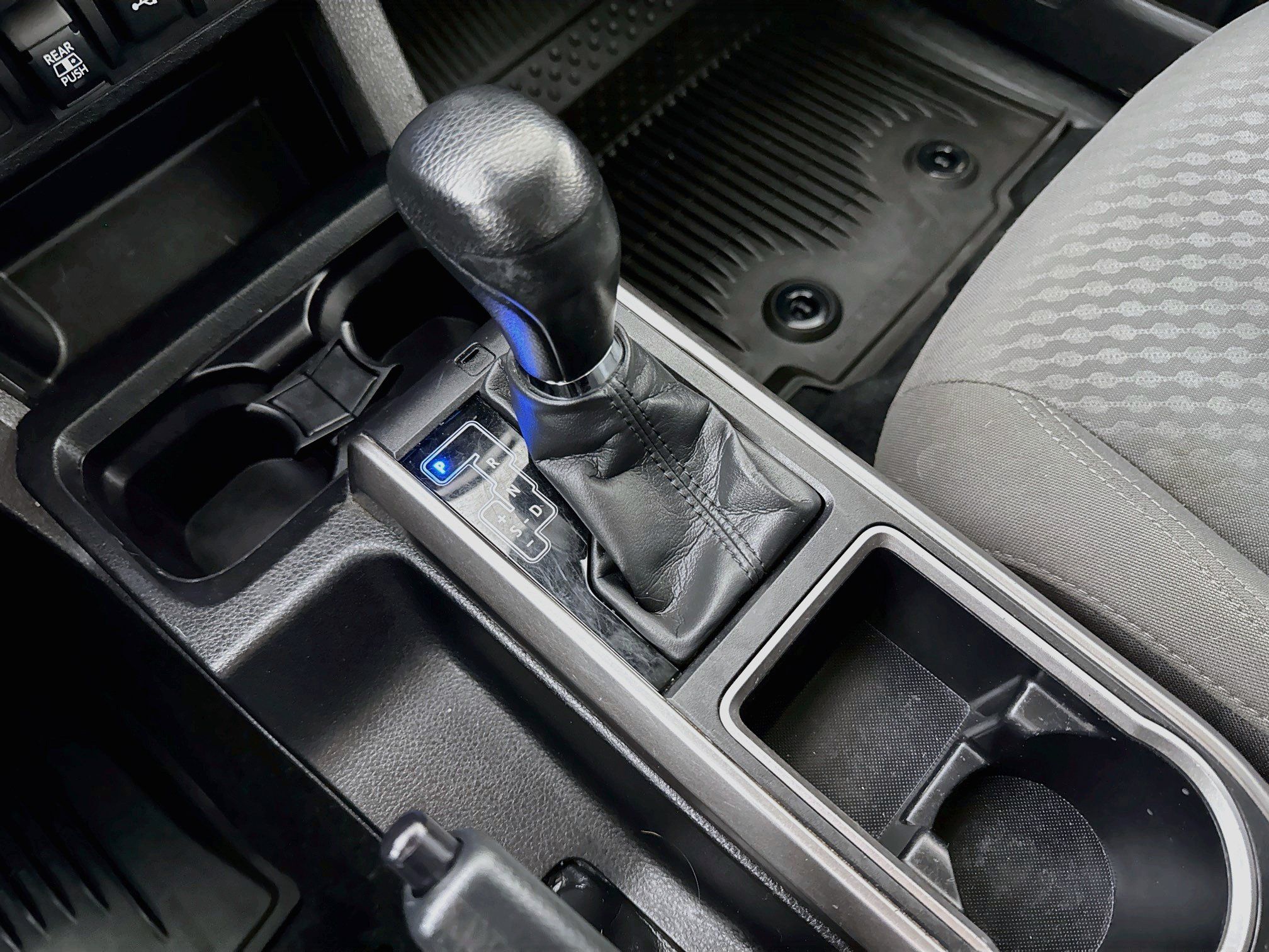Used 2023 Toyota Tacoma SR5 w/ Technology Package AWD/4WD image 19