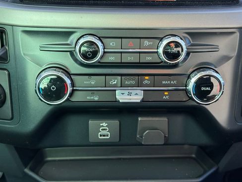 Used 2025 Ford F150 XLT w/ Equipment Group 301A Standard image 20