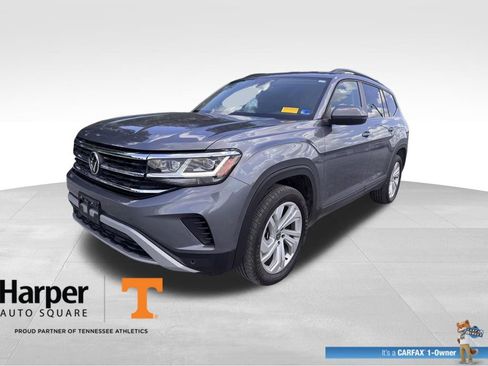 Used 2023 Volkswagen Atlas SE AWD/4WD image 1