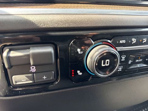 Used 2025 Chevrolet Silverado 1500 LT w/ Work Truck Package image 21