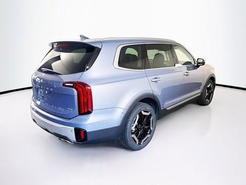 Certified 2024 Kia Telluride S w/ S Sunroof Package AWD/4WD image 5