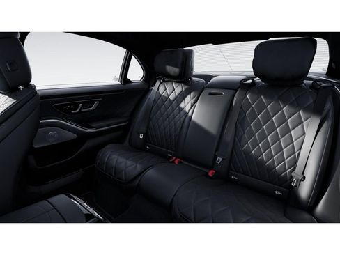 New 2025 Mercedes-Benz S 580 4MATIC Sedan image 5