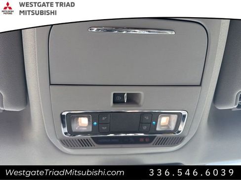 Used 2023 Ford F350 Lariat AWD/4WD image 17
