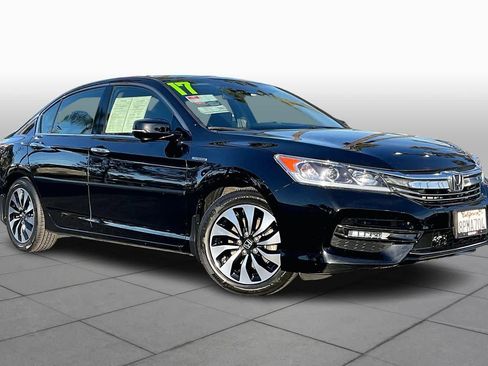 Used 2017 Honda Accord Hybrid Sedan image 3