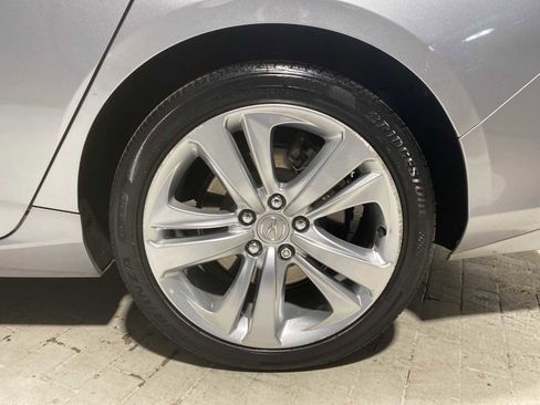 Used 2023 Acura TLX w/ Technology Package image 8