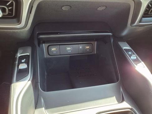 Used 2023 Kia Sorento S w/ Panoramic Sunroof Package AWD/4WD image 68