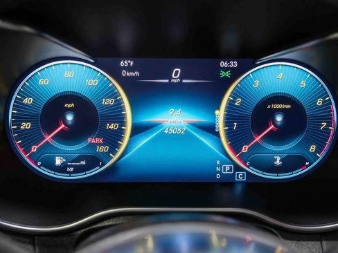 Certified 2022 Mercedes-Benz GLC 300 image 22