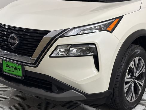 Used 2023 Nissan Rogue SV AWD/4WD image 11
