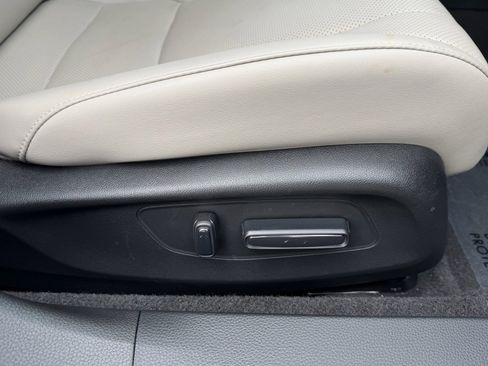 Certified 2025 Honda Accord Touring image 17