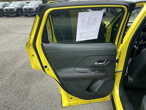 Certified 2025 Nissan Kicks SR w/ SR Premium Package image 22