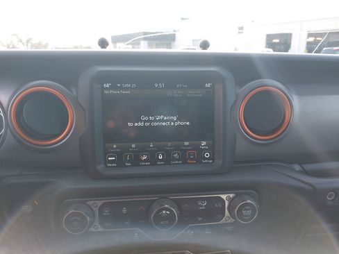 Used 2020 Jeep Gladiator Mojave image 22