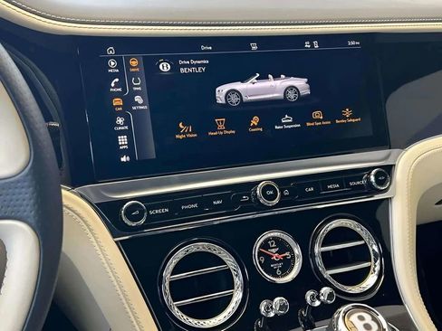 Used 2020 Bentley Continental GT AWD/4WD image 21