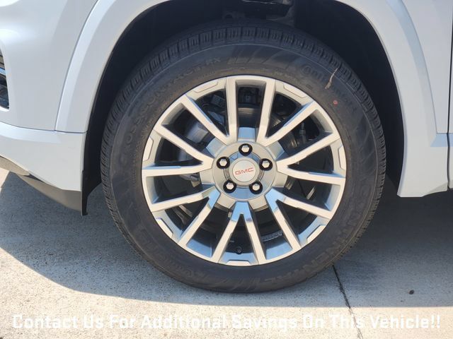 New 2027 GMC Terrain Denali w/ LPO, Black Badging Package AWD/4WD image 7