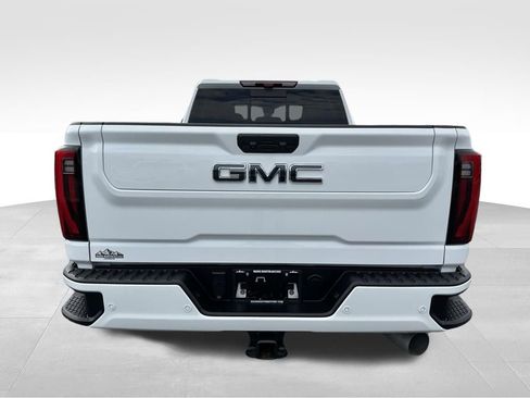 Used 2025 GMC Sierra 3500 Denali Ultimate w/ LPO, GMC Protection Package image 18