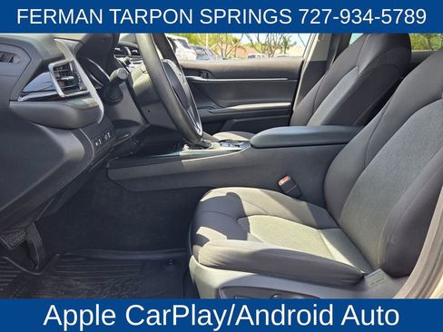 Used 2020 Toyota Camry LE image 13