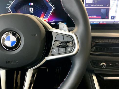 Used 2025 BMW 440i xDrive Coupe w/ Premium Package image 25