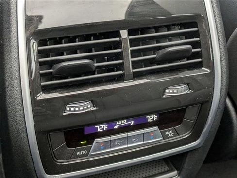 Used 2023 BMW X5 xDrive40i w/ Premium Package image 18