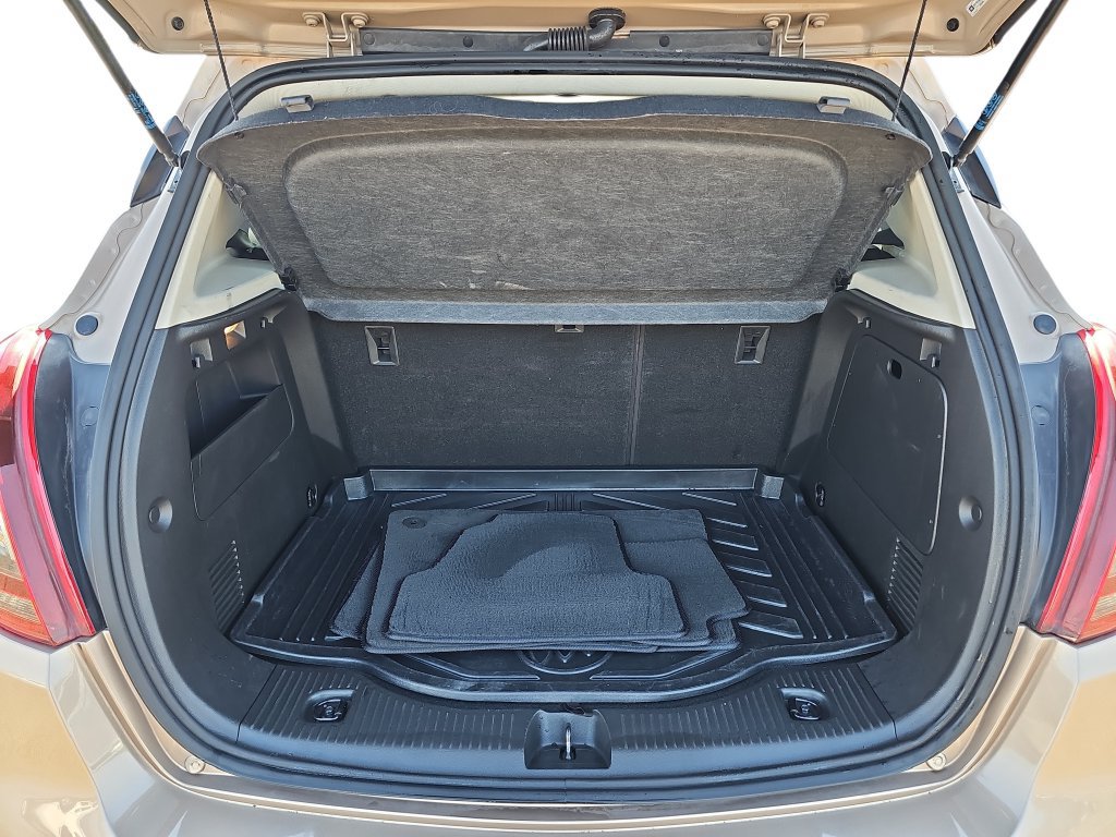Used 2019 Buick Encore Preferred w/ LPO, Active Package FWD image 30