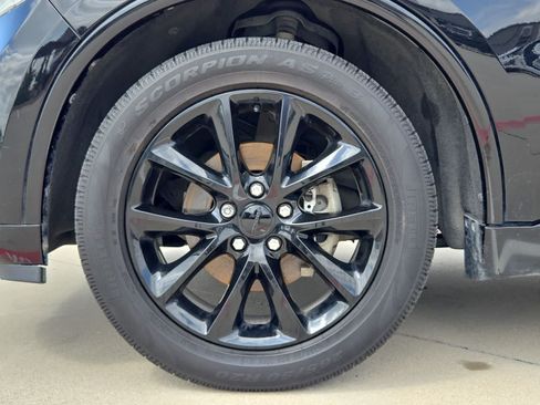 Used 2018 Dodge Durango GT RWD image 13