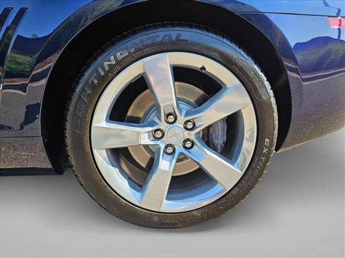 Used 2010 Chevrolet Camaro SS w/ RS Package RWD image 9