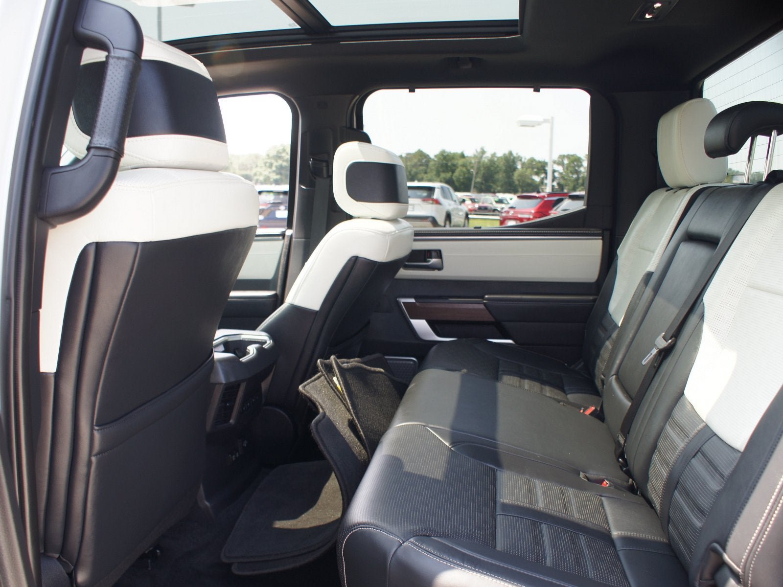 Used 2025 Toyota Tundra Capstone AWD/4WD image 15