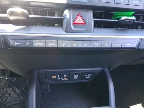 Used 2025 Kia K4 FWD image 24